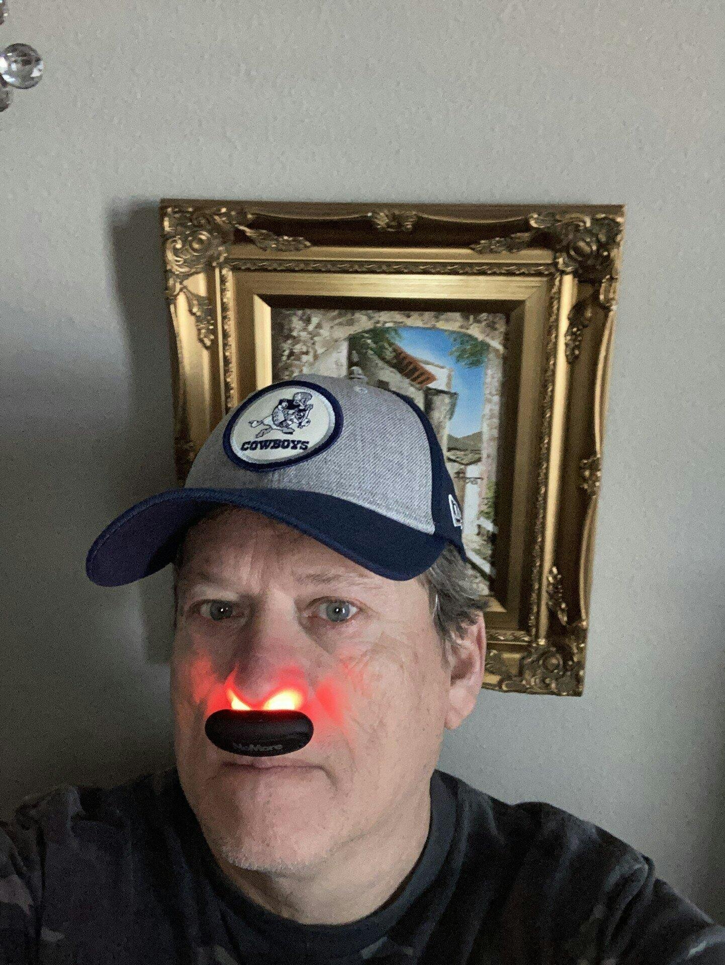 "Percebo uma melhora a cada uso. Não se trata apenas da aparência, mas sim dos resultados! Estou usando todas as noites a uma semana e honestamente percebo uma melhora a cada uso."